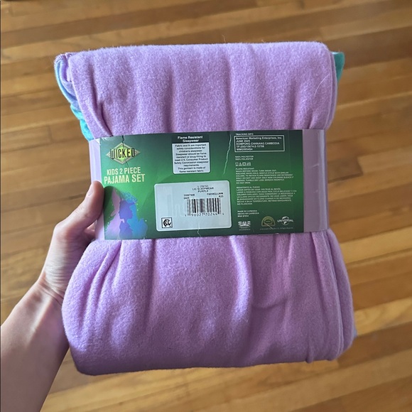 Kids WICKED 2 Piece Purple Pajama Set - Picture 2 of 4